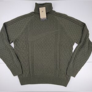 Nike Life Cable Knit Turtleneck Sweater Men's Size Small FB7770 Olive Green New